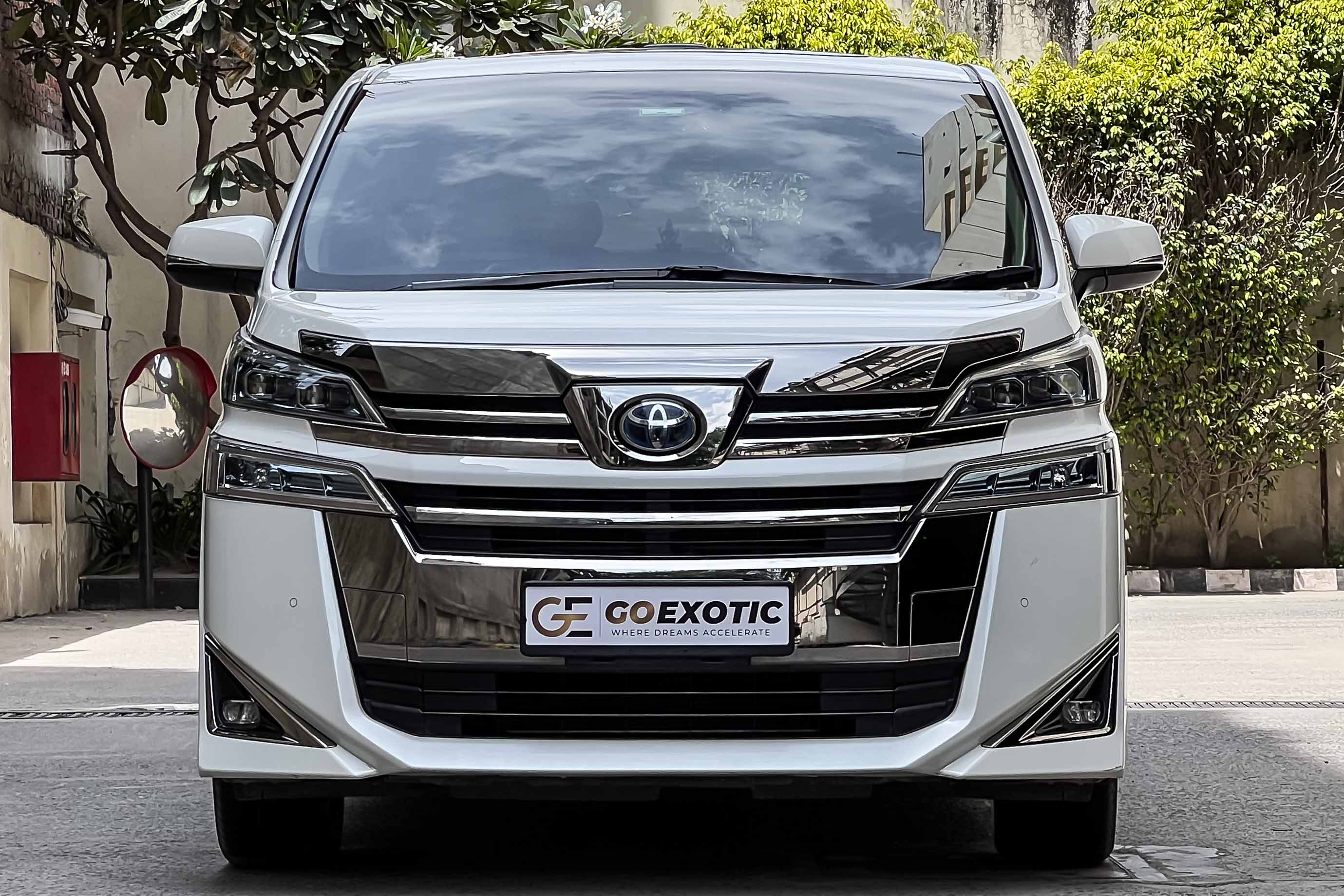 2023 TOYOTA VELLFIRE EXECUTIVE LOUNGE