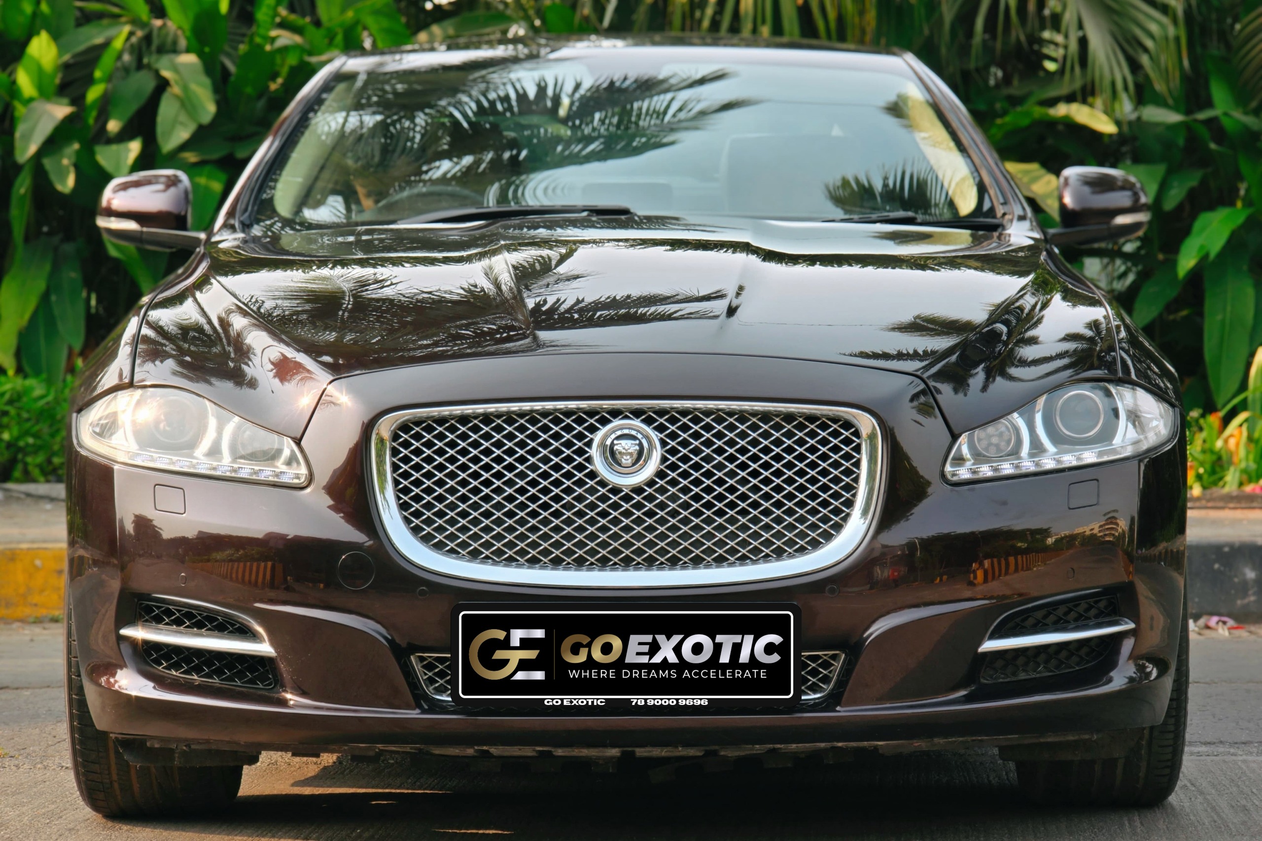 2012 JAGUAR XJL PORTFOLIO pre-owned luxury car