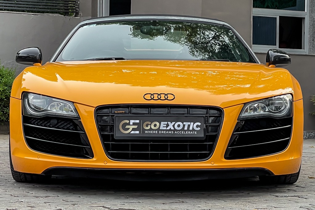 2011 AUDI R8 V10 SPYDER pre-owned luxury car